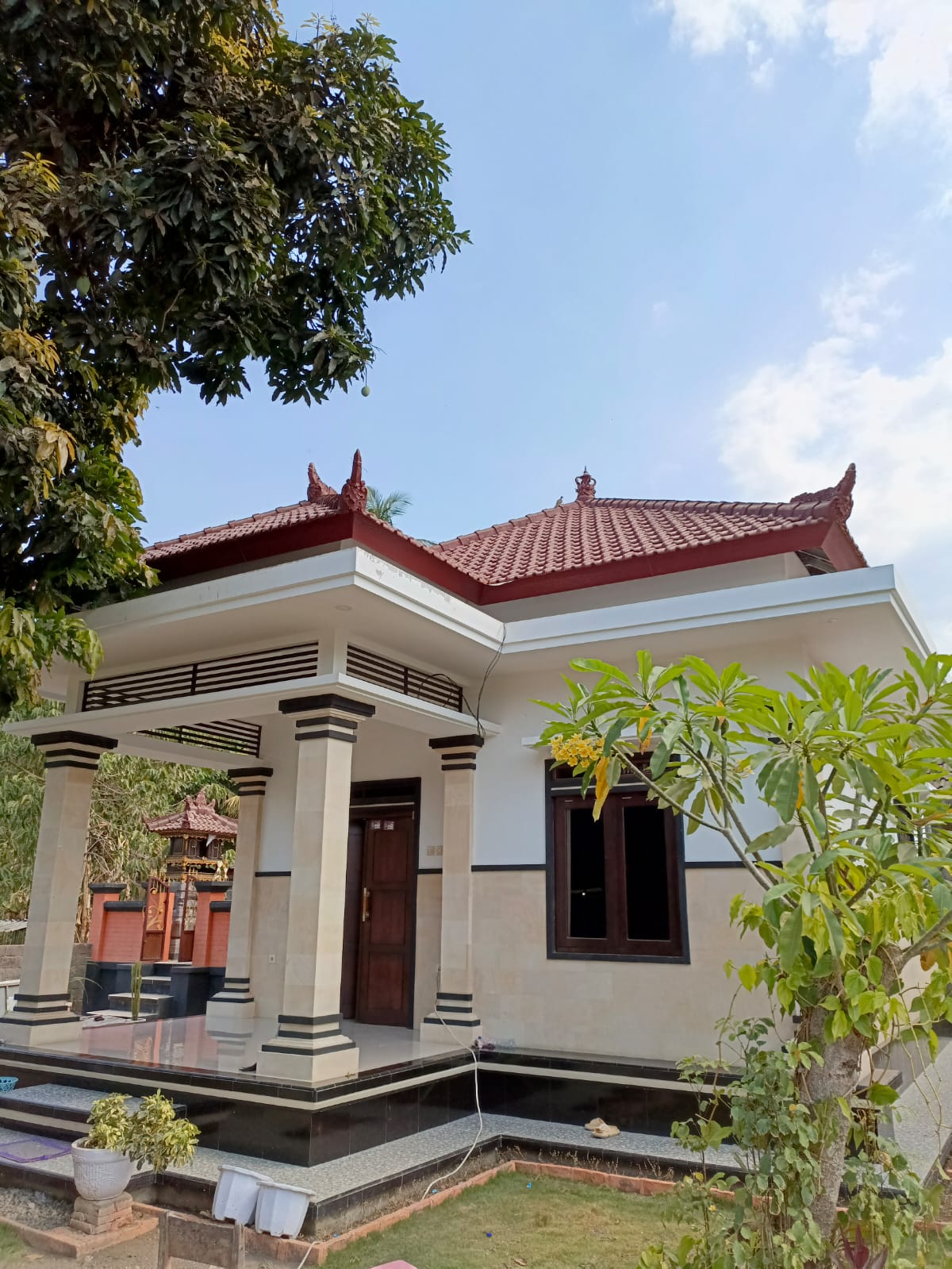 Rumah Bali minimalis